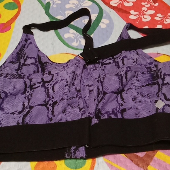 Lularoe sports bra - Picture 2 of 4